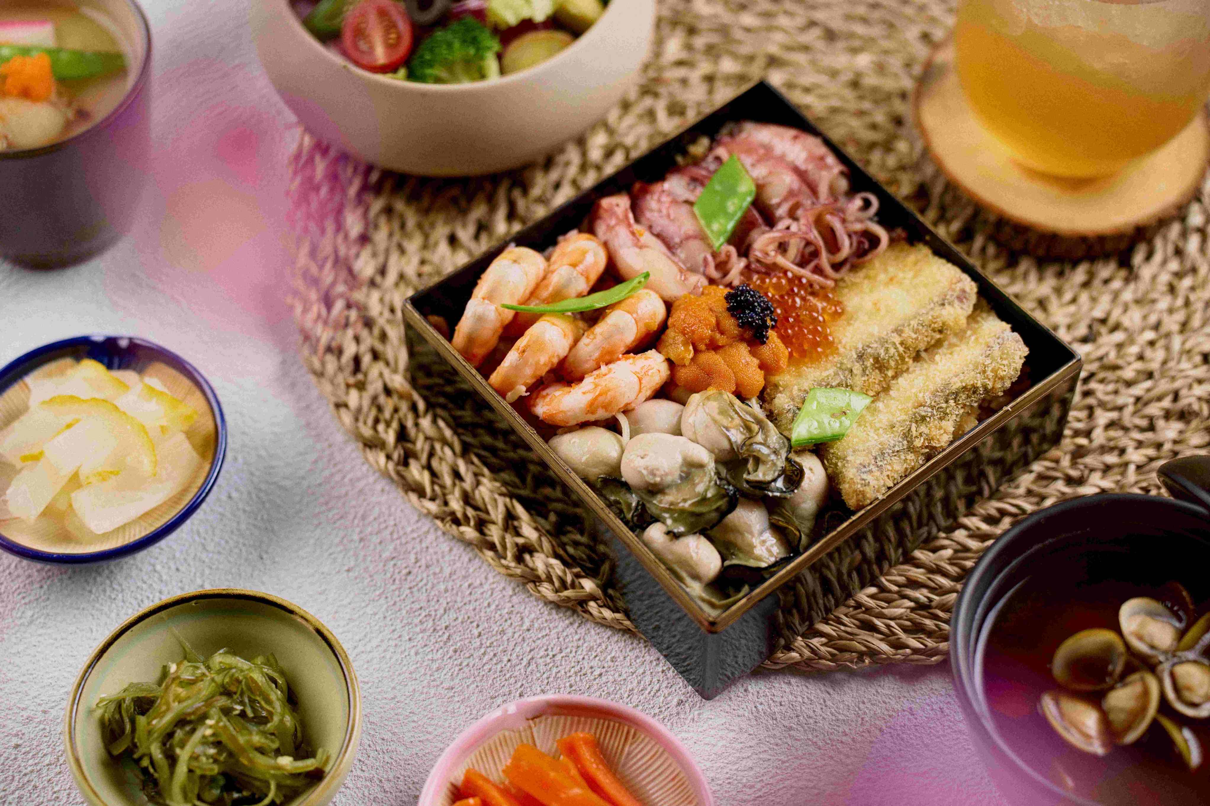 捷絲旅台南虎山館推「澎湖小卷海鮮日式炊飯套餐」 在地海味華麗登場 房客享專屬優惠  