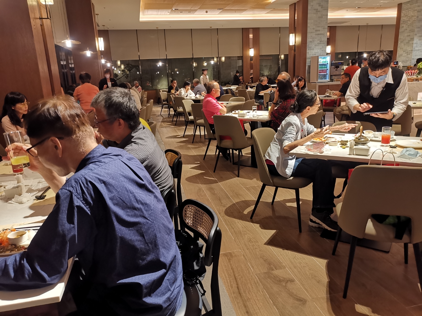 禧榕軒大飯店榕廷百匯餐廳半自助式晚餐開賣