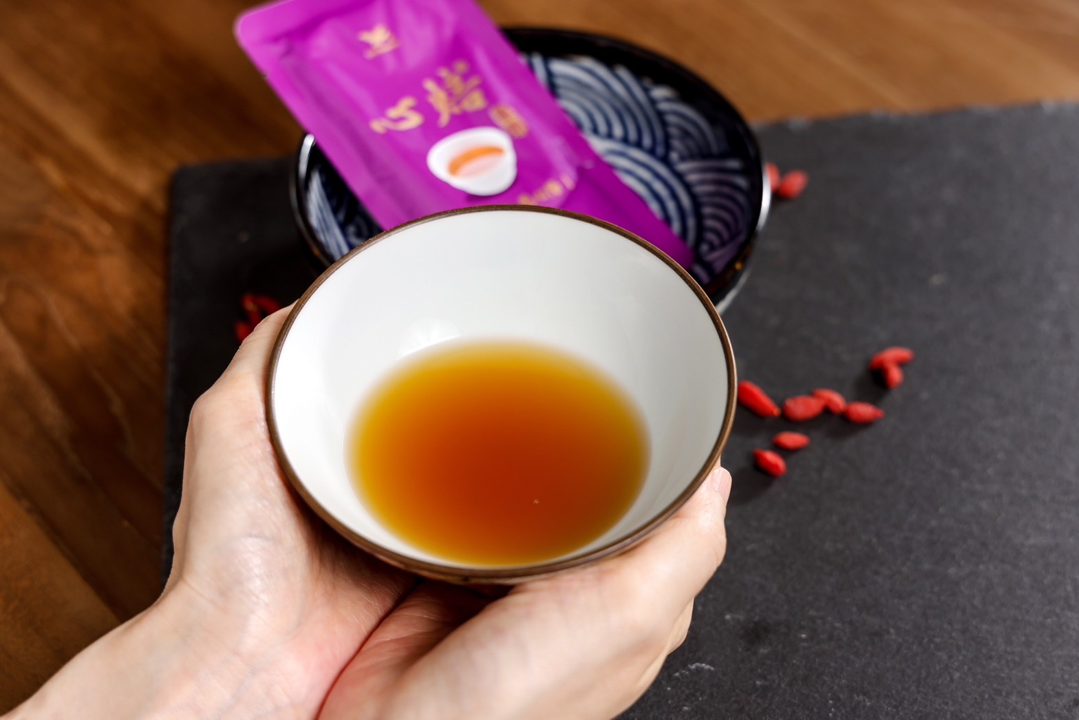 2022金馬影展指定貴賓禮盒！心焙雞精「宮廷級尊榮禮盒」奢華登場，送禮超人氣首選！