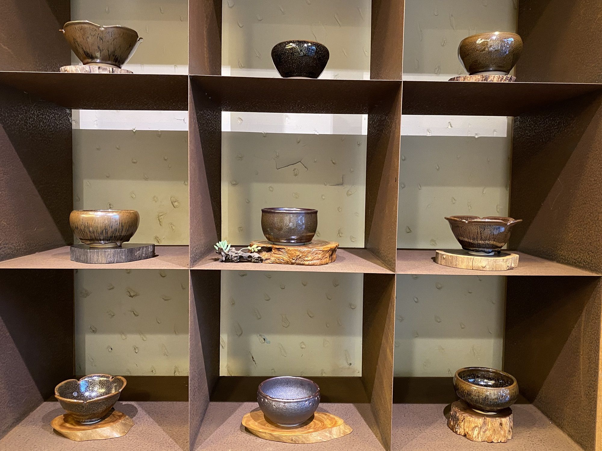 如飲隨形―王多智油滴天目個展